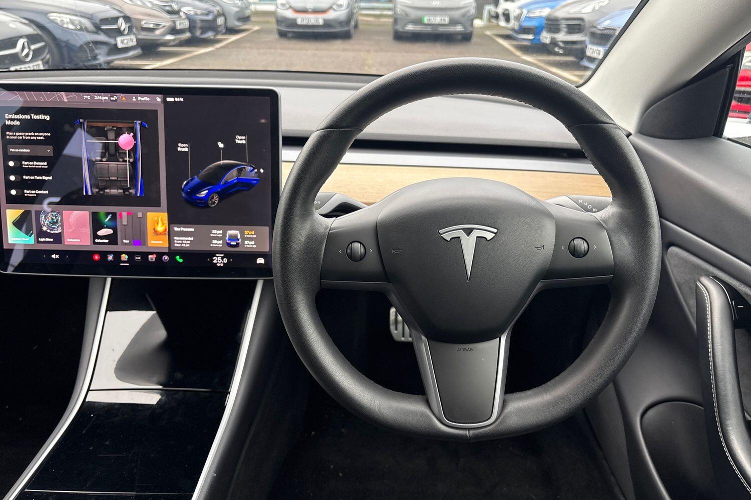 Used Tesla Model 3 2019 for sale - 77679380: Photo 18