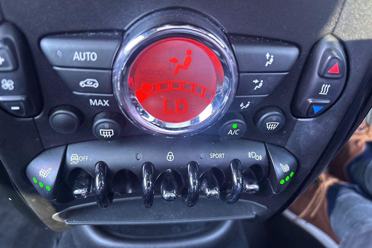 Used MINI Countryman 2016 for sale - 77941861: Photo 21