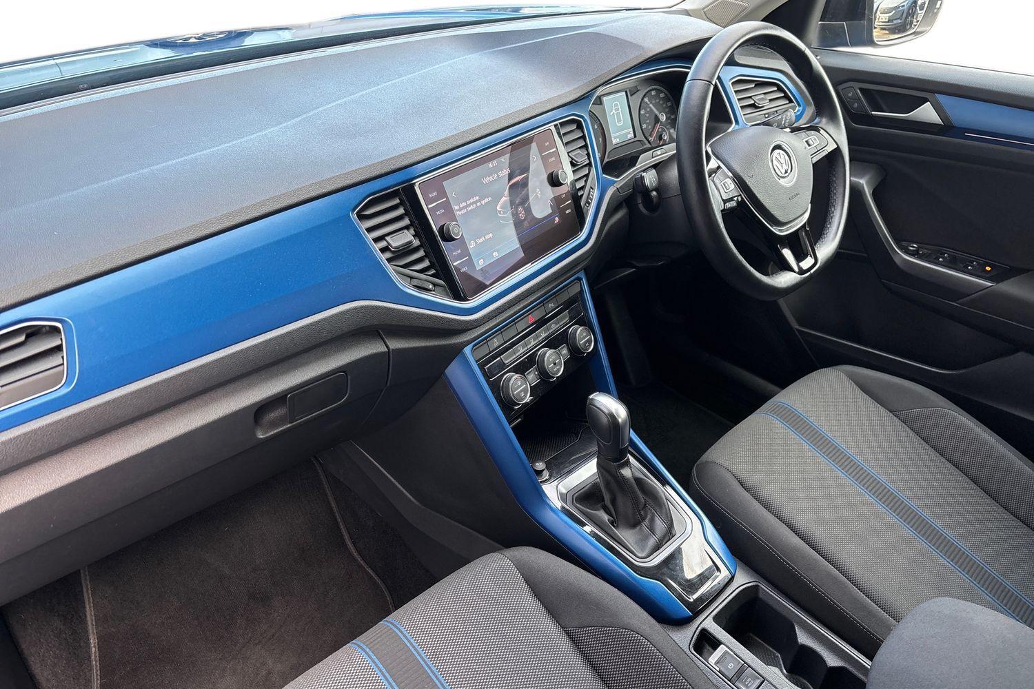 Used Volkswagen T-Roc 2021 for sale - 78036548: Photo 2