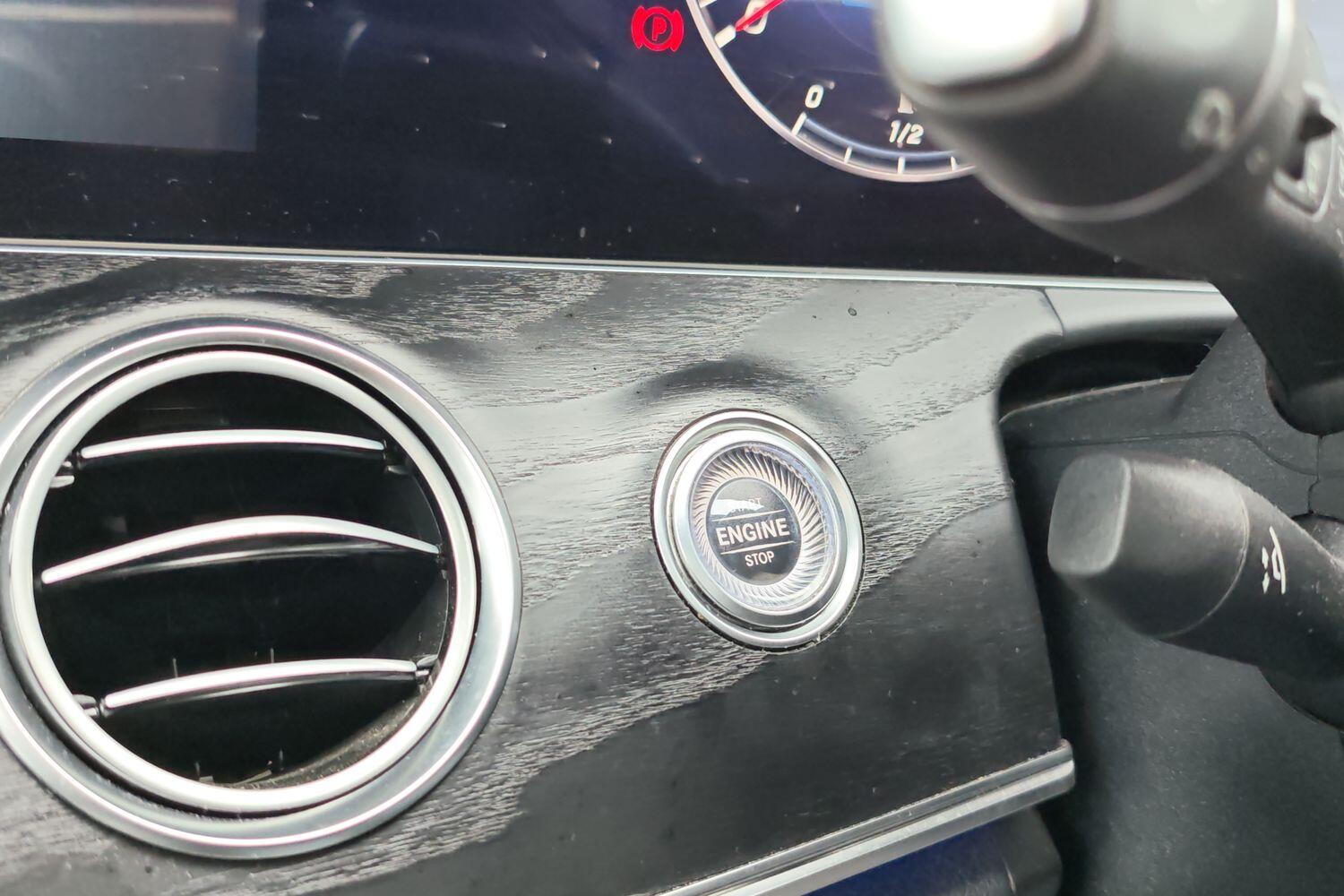 Used Mercedes-Benz E Class 2020 for sale - 77703077: Photo 25