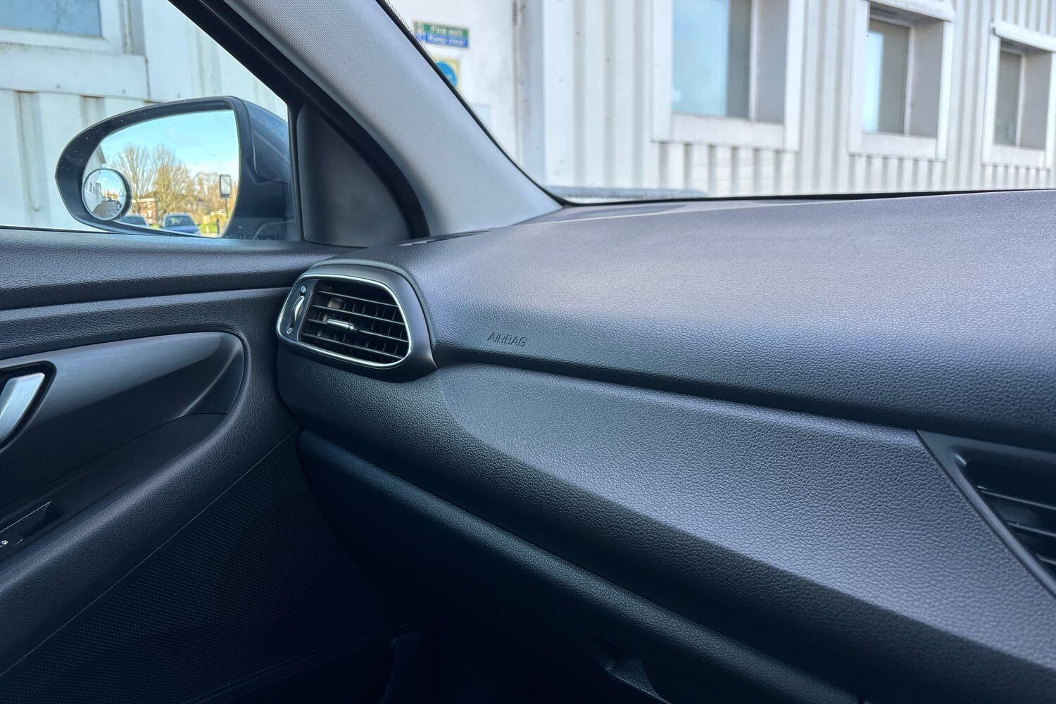 Used Hyundai i30 2019 for sale - 77577833: Photo 12