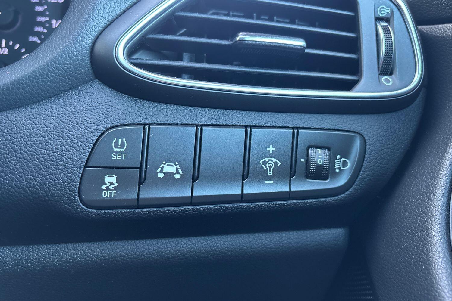 Used Hyundai i30 2019 for sale - 77577833: Photo 23