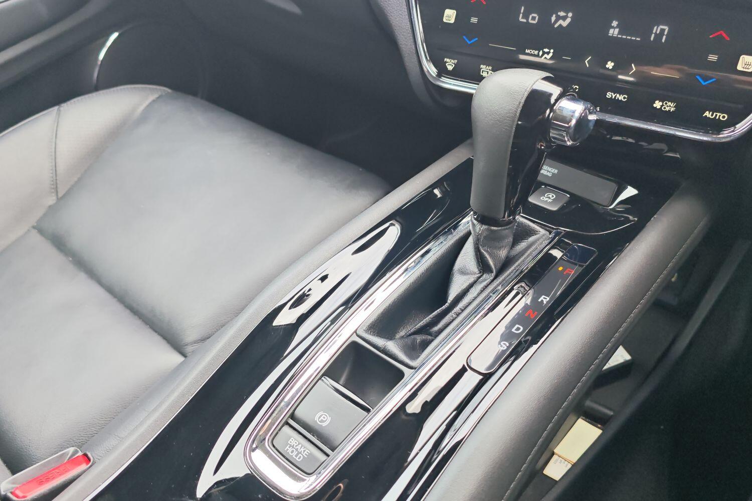 Used Honda HR-V 2018 for sale - 78158910: Photo 11