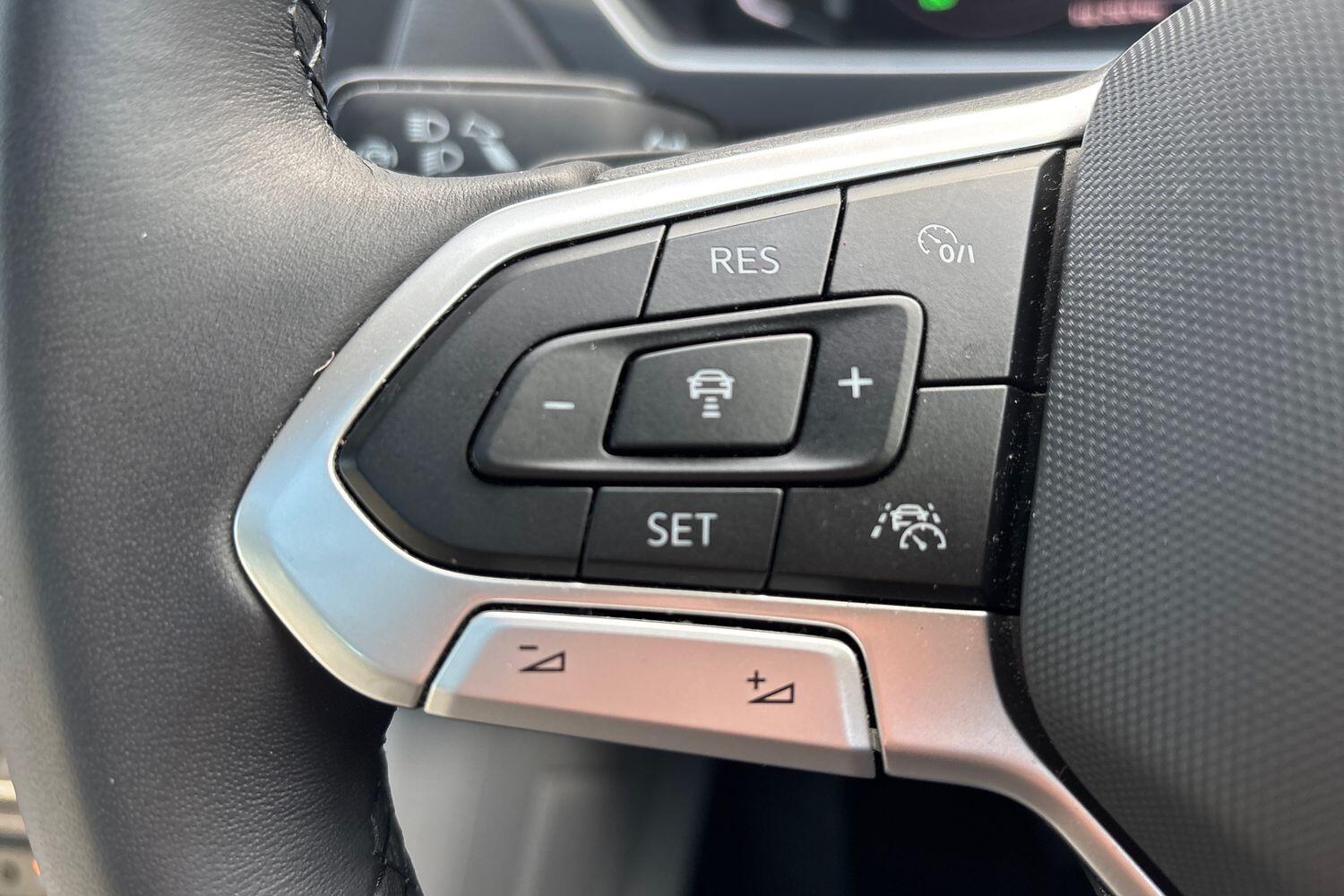 Used Volkswagen Tiguan 2021 for sale - 76674204: Photo 14