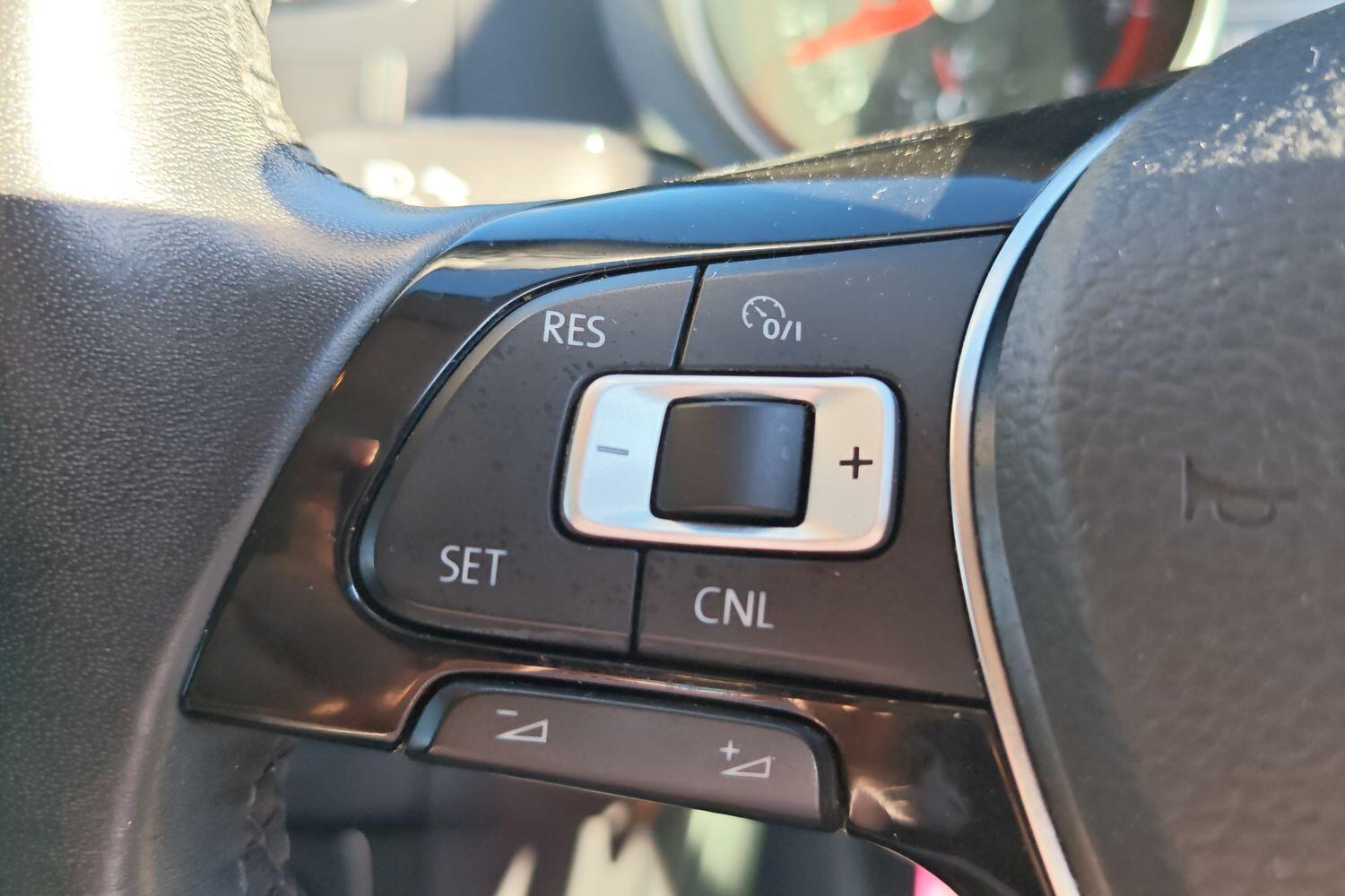 Used Volkswagen Polo 2016 for sale - 77941943: Photo 20