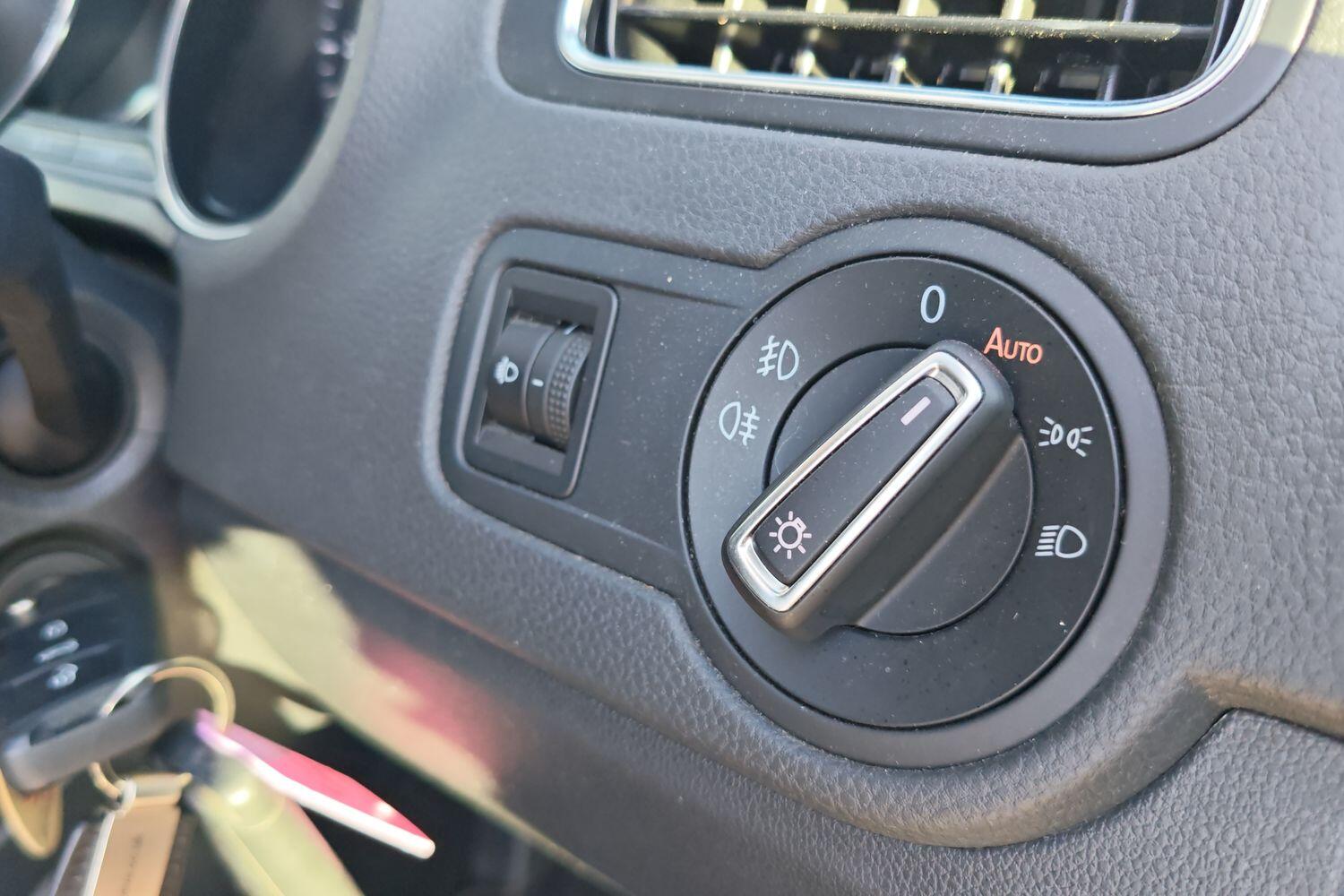 Used Volkswagen Polo 2016 for sale - 77941943: Photo 22