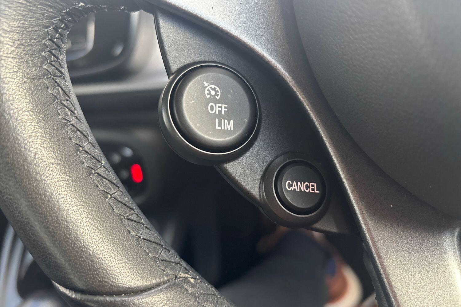 Used smart fortwo 2018 for sale - 76908547: Photo 18