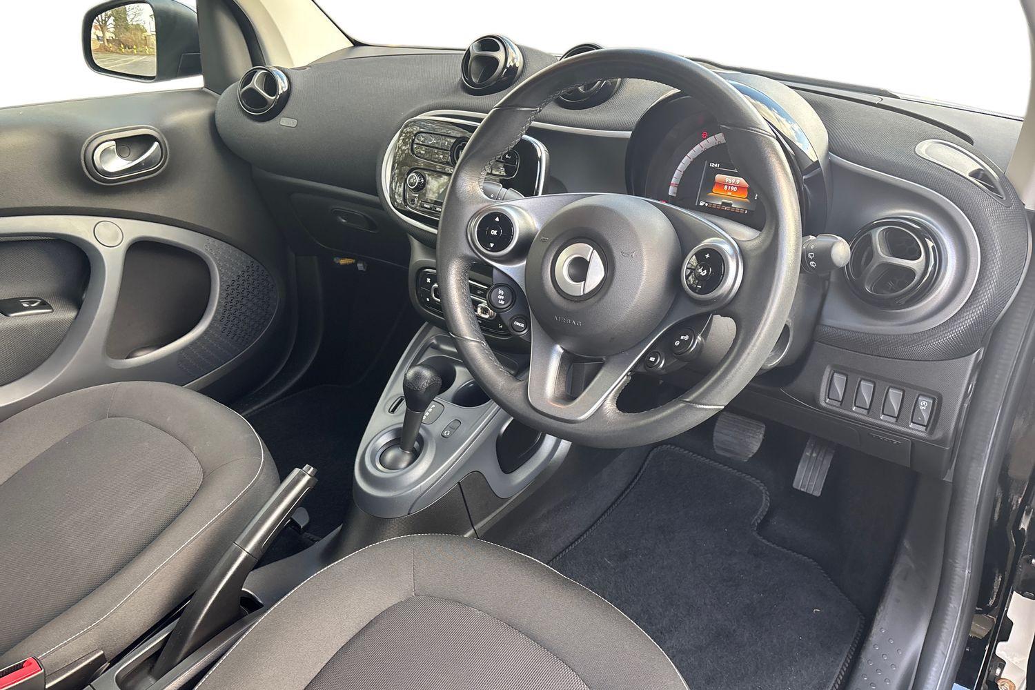 Used smart fortwo 2018 for sale - 76908547: Photo 8