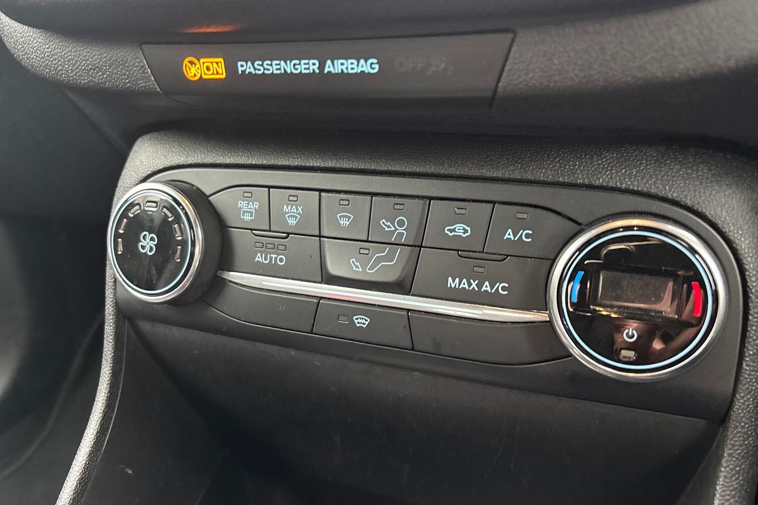 Used Ford Fiesta 2019 for sale - 76908540: Photo 11