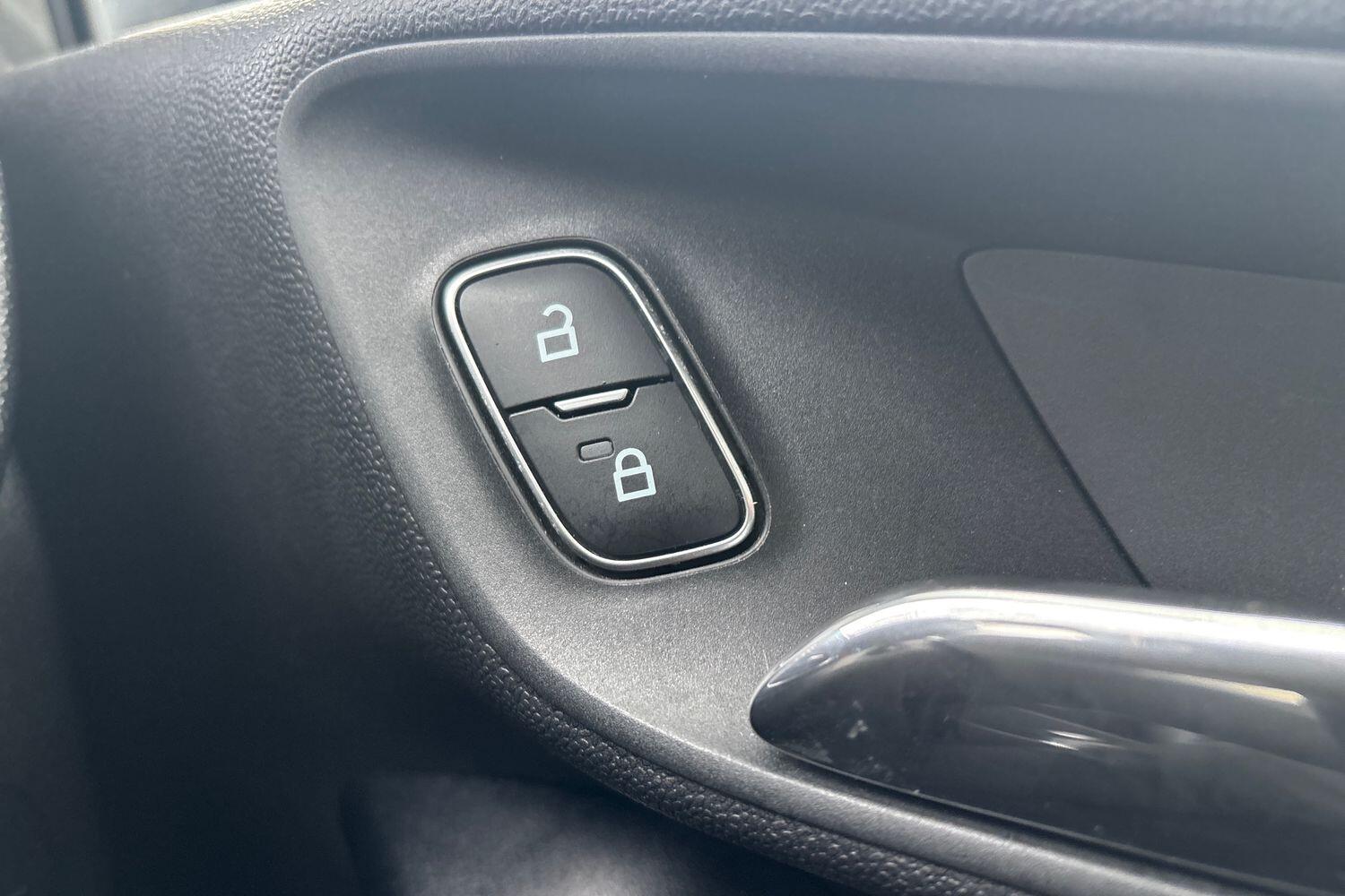 Used Ford Fiesta 2019 for sale - 76908540: Photo 19