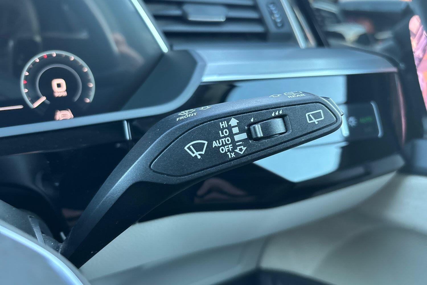 Used Audi e-tron 2020 for sale - 77110393: Photo 15