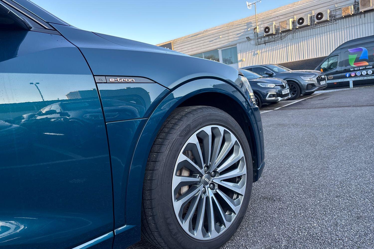 Used Audi e-tron 2020 for sale - 77110393: Photo 22