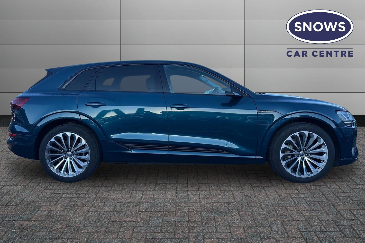 Used Audi e-tron 2020 for sale - 77110393: Photo 5