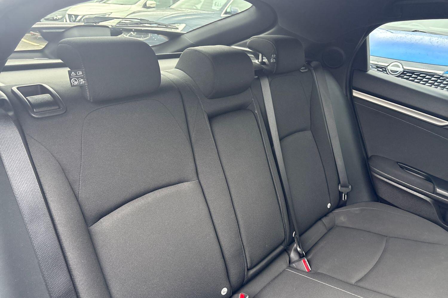 Used Honda Civic 2019 for sale - 77613874: Photo 15