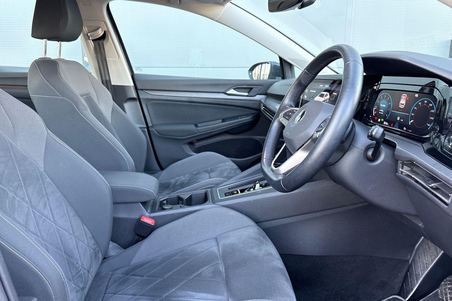 Used Volkswagen Golf 2020 for sale - 77739817: Photo 10