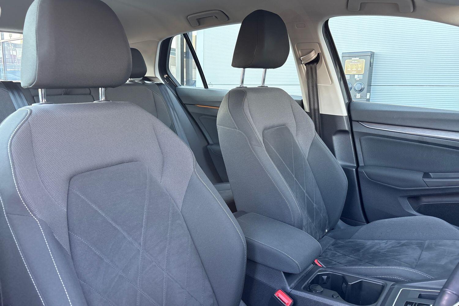 Used Volkswagen Golf 2020 for sale - 77739817: Photo 11