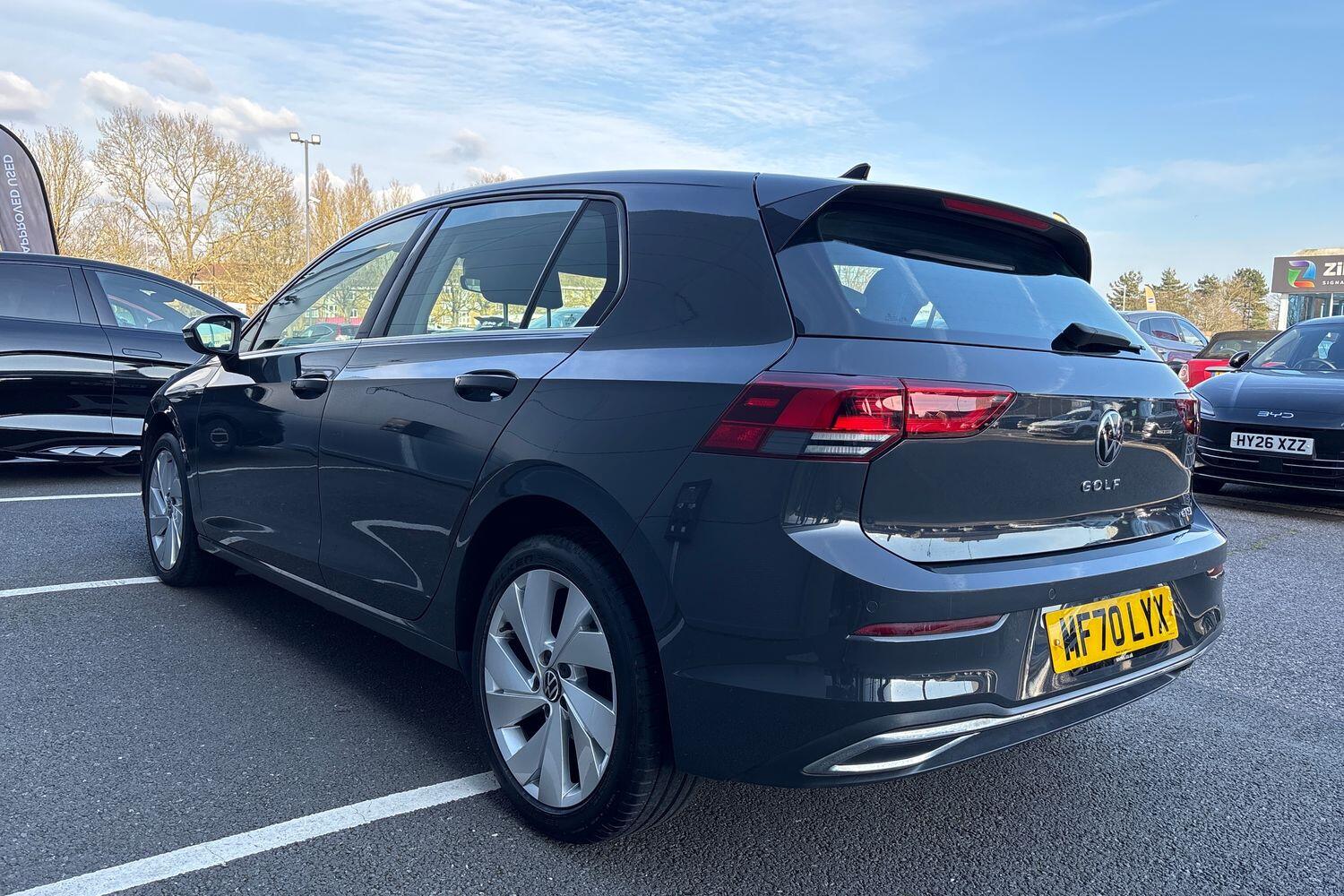 Used Volkswagen Golf 2020 for sale - 77739817: Photo 5