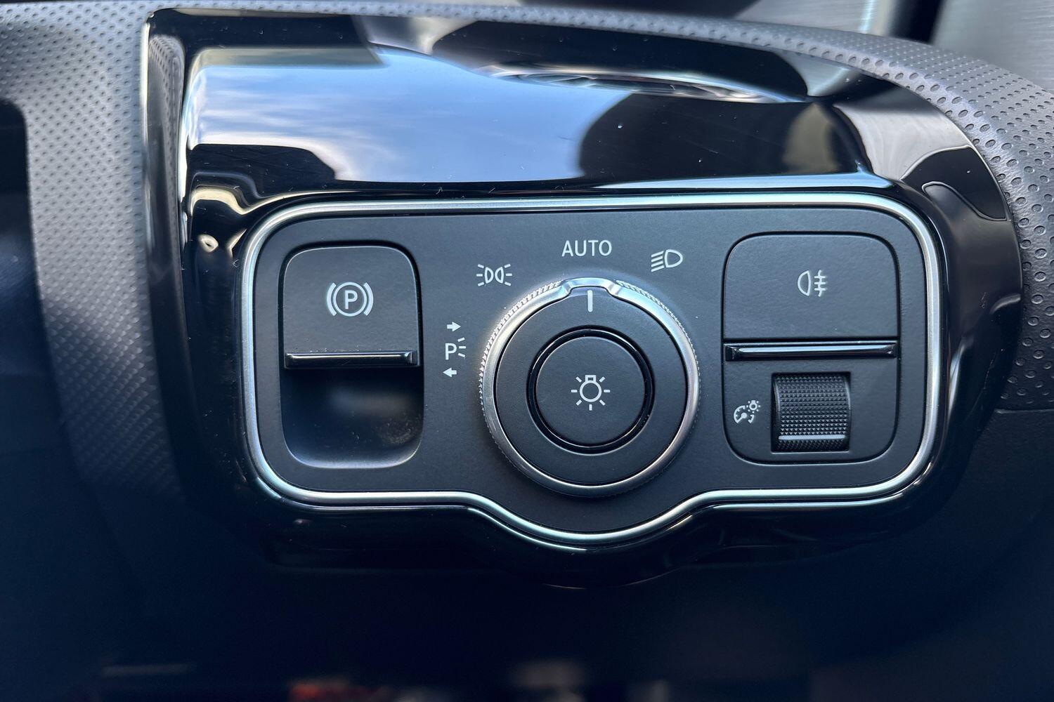 Used Mercedes-Benz A-Class 2022 for sale - 77890359: Photo 17