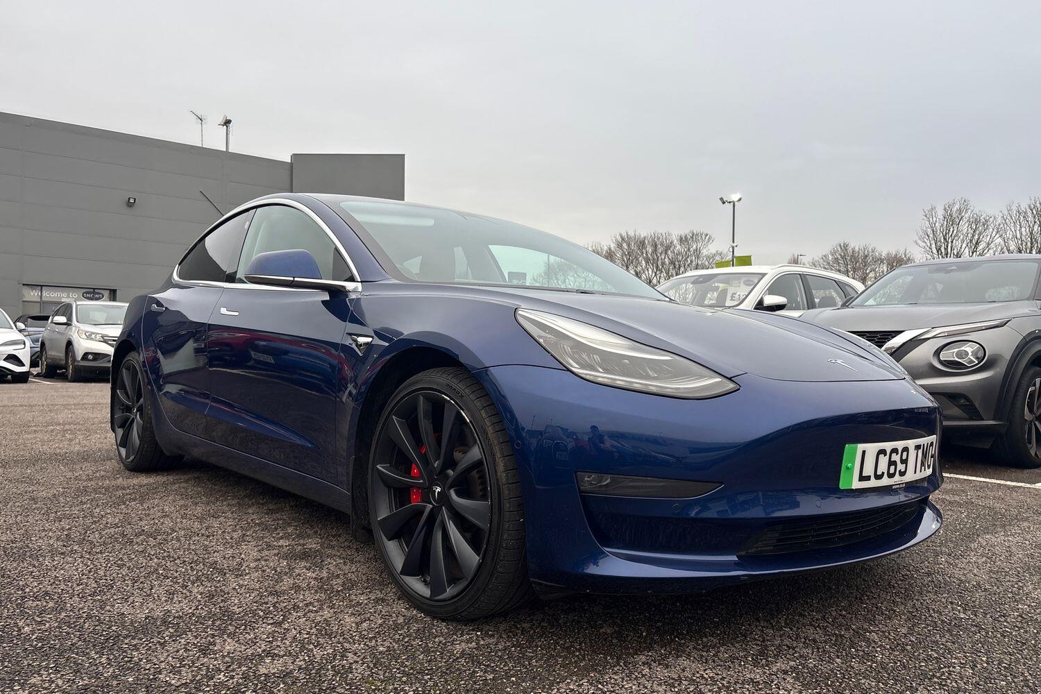 Used Tesla Model 3 2019 for sale - 77205182: Photo 5