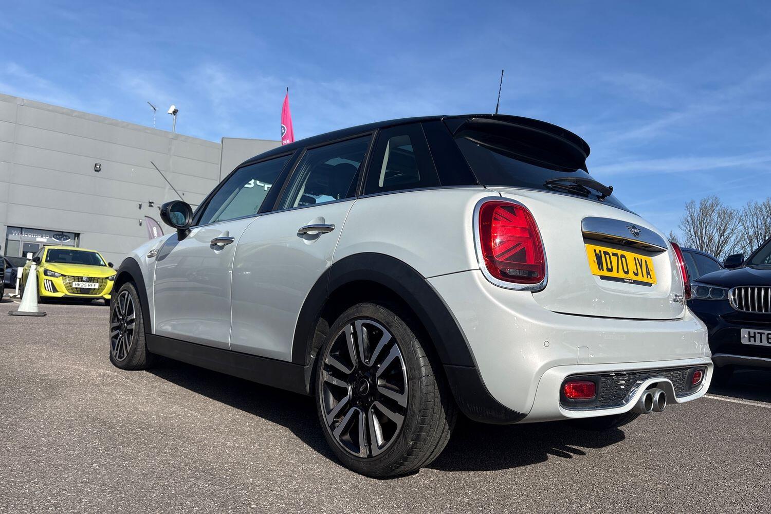 Used MINI Hatch 2020 for sale - 77977271: Photo 6