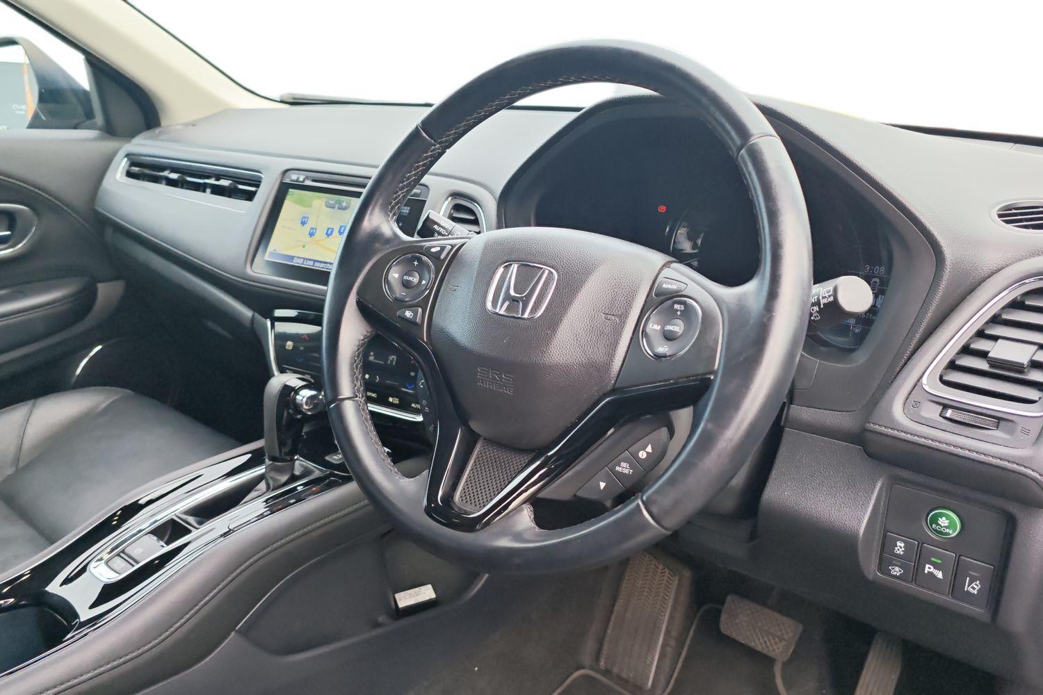 Used Honda HR-V 2018 for sale - 78036635: Photo 7
