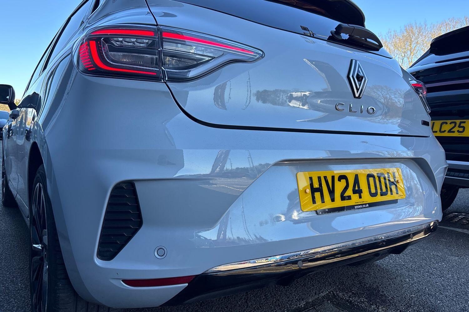 Used Renault Clio 2024 for sale - 77938371: Photo 6