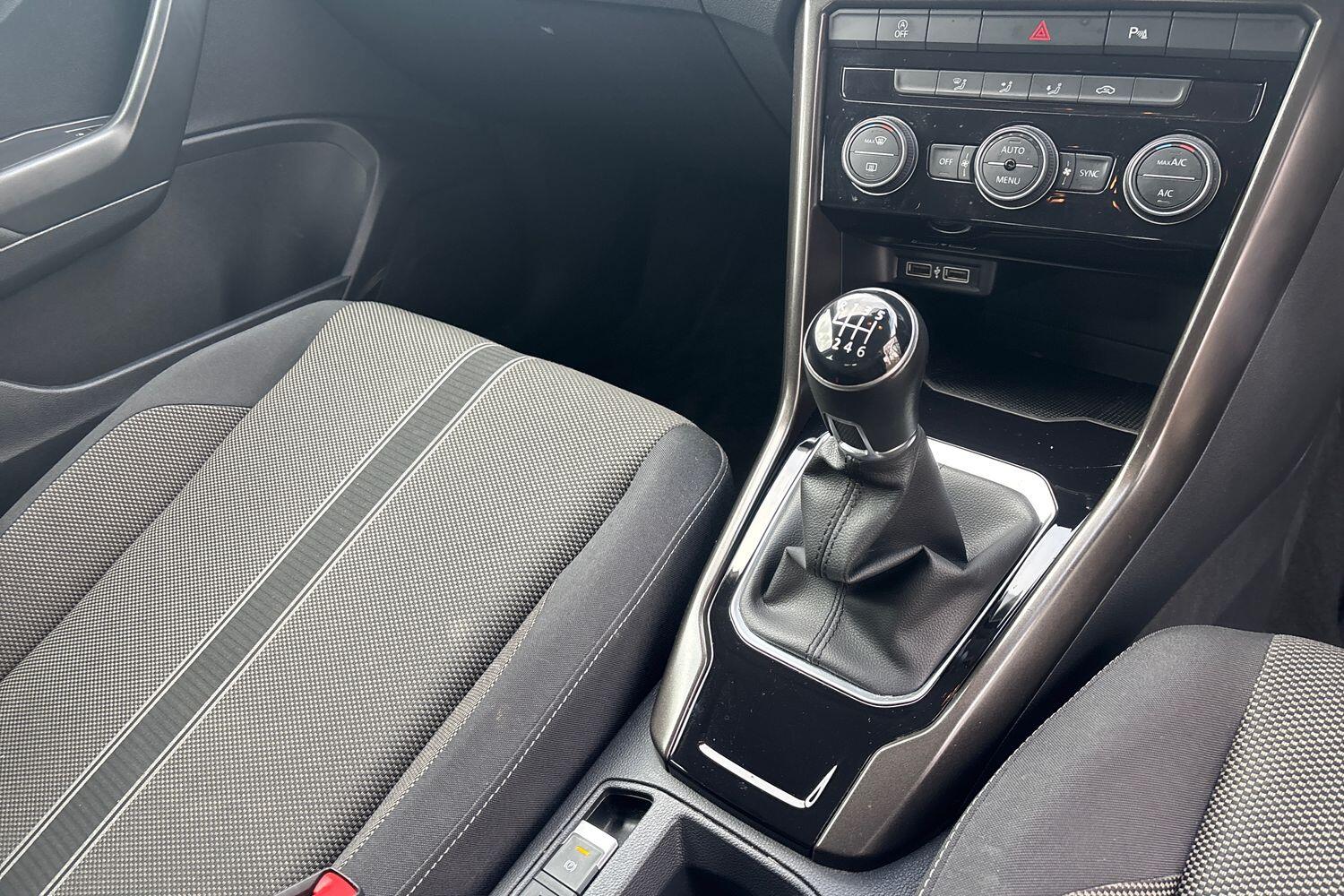 Used Volkswagen T-Roc 2019 for sale - 77685531: Photo 13