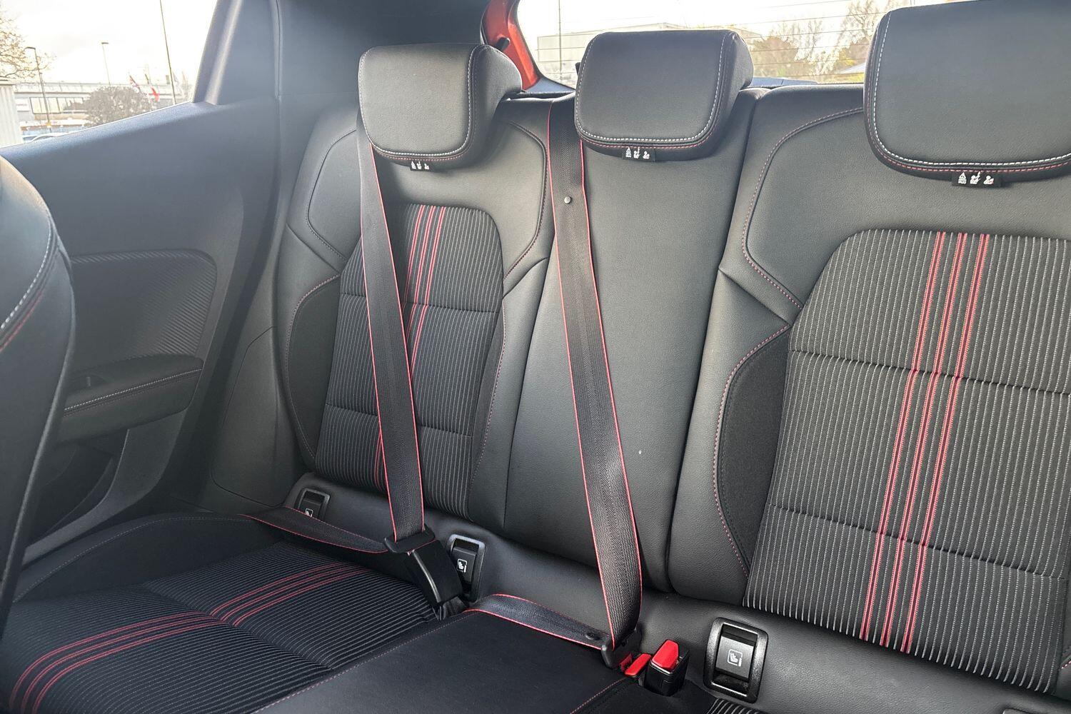 Used Renault Clio 2021 for sale - 76908522: Photo 10