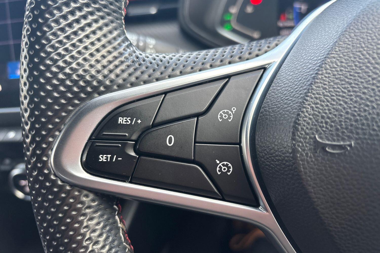 Used Renault Clio 2021 for sale - 76908522: Photo 13