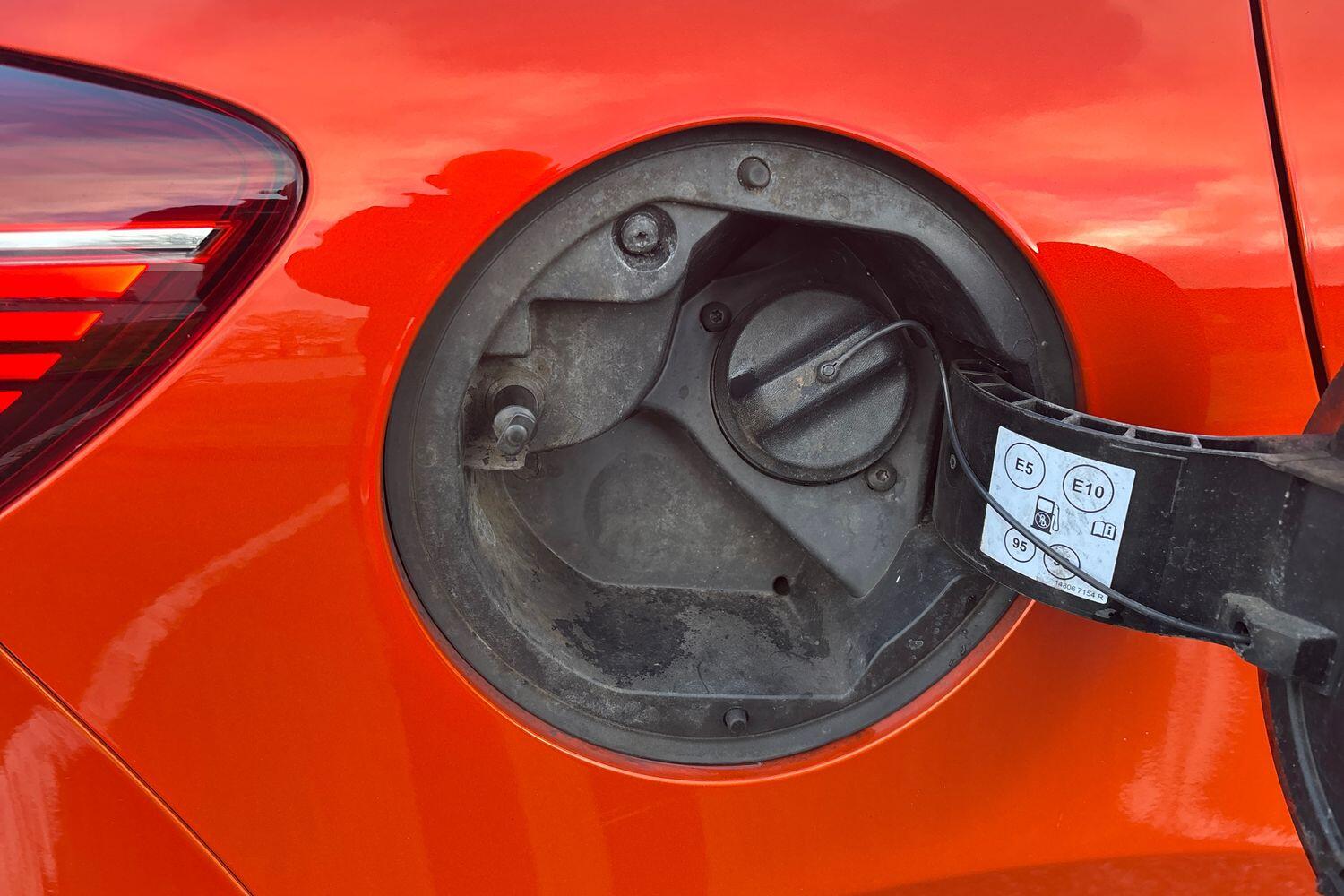 Used Renault Clio 2021 for sale - 76908522: Photo 24