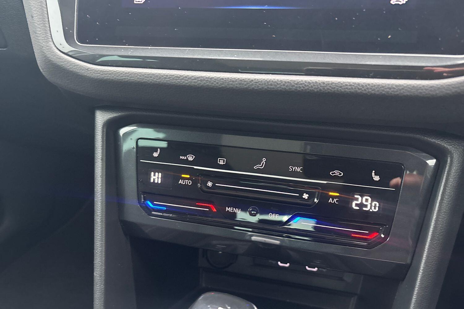 Used Volkswagen Tiguan 2021 for sale - 77218401: Photo 11