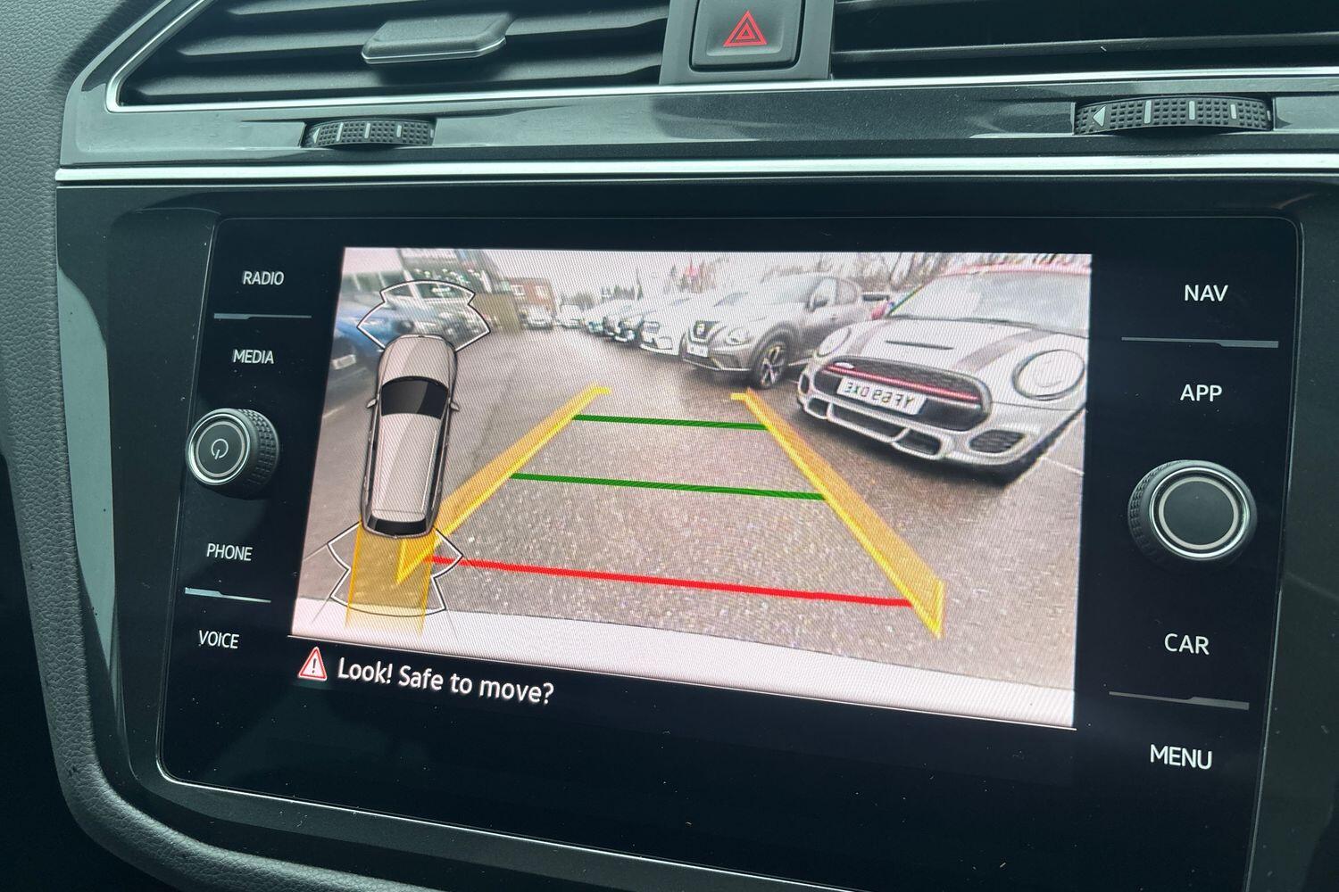 Used Volkswagen Tiguan 2021 for sale - 77218401: Photo 24