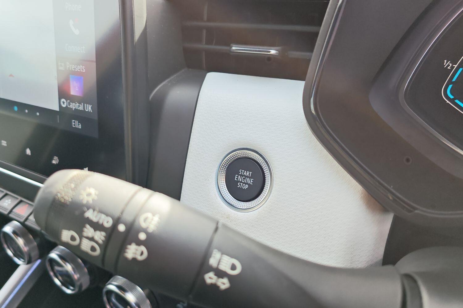 Used Renault Clio 2022 for sale - 78015170: Photo 25