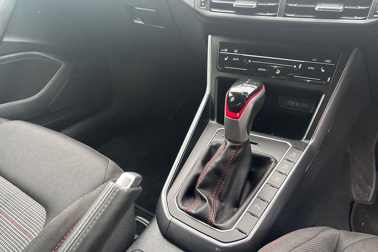 Used Volkswagen Polo 2024 for sale - 77205230: Photo 8