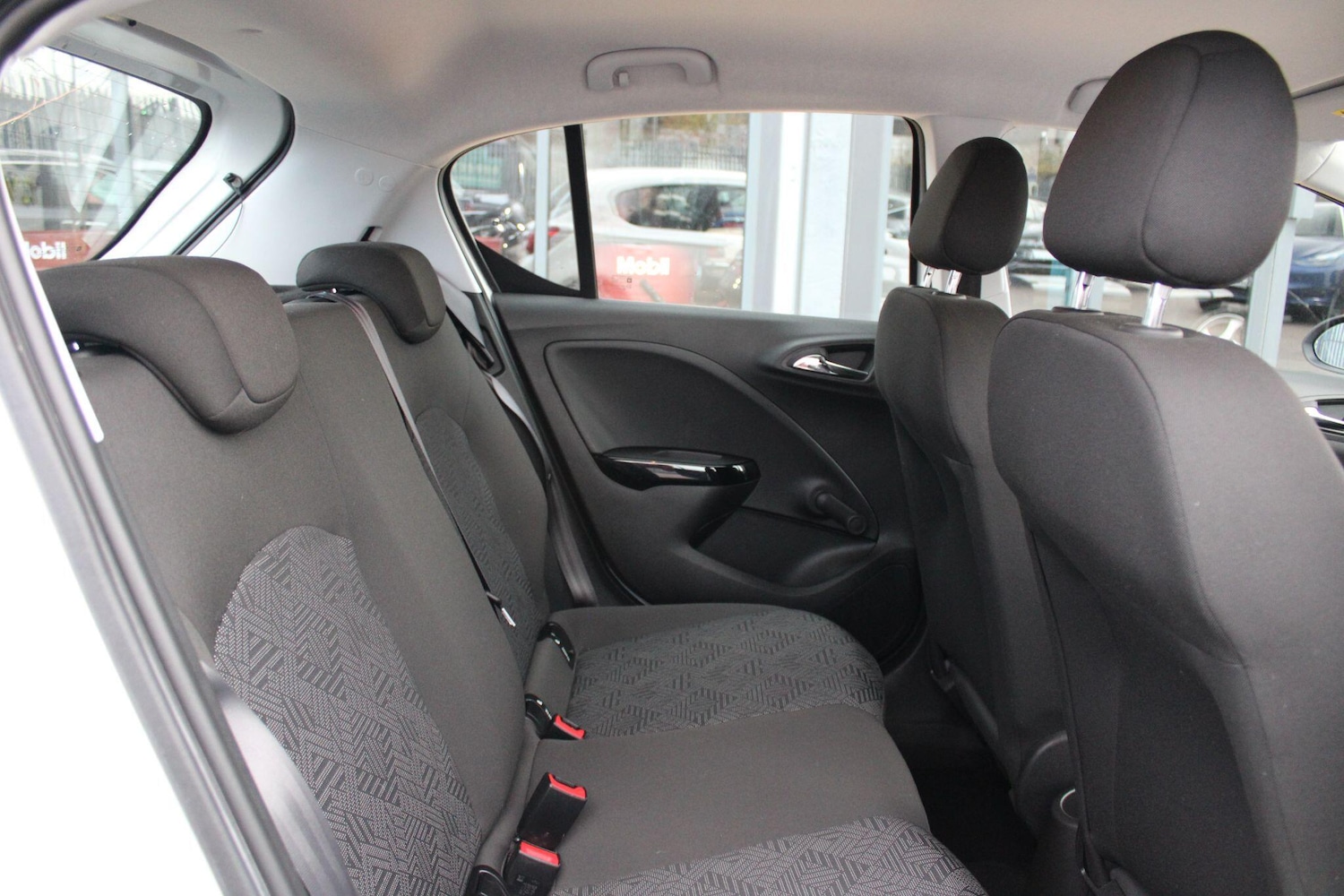 Used Vauxhall Corsa 2018 for sale - 76610212: Photo 11