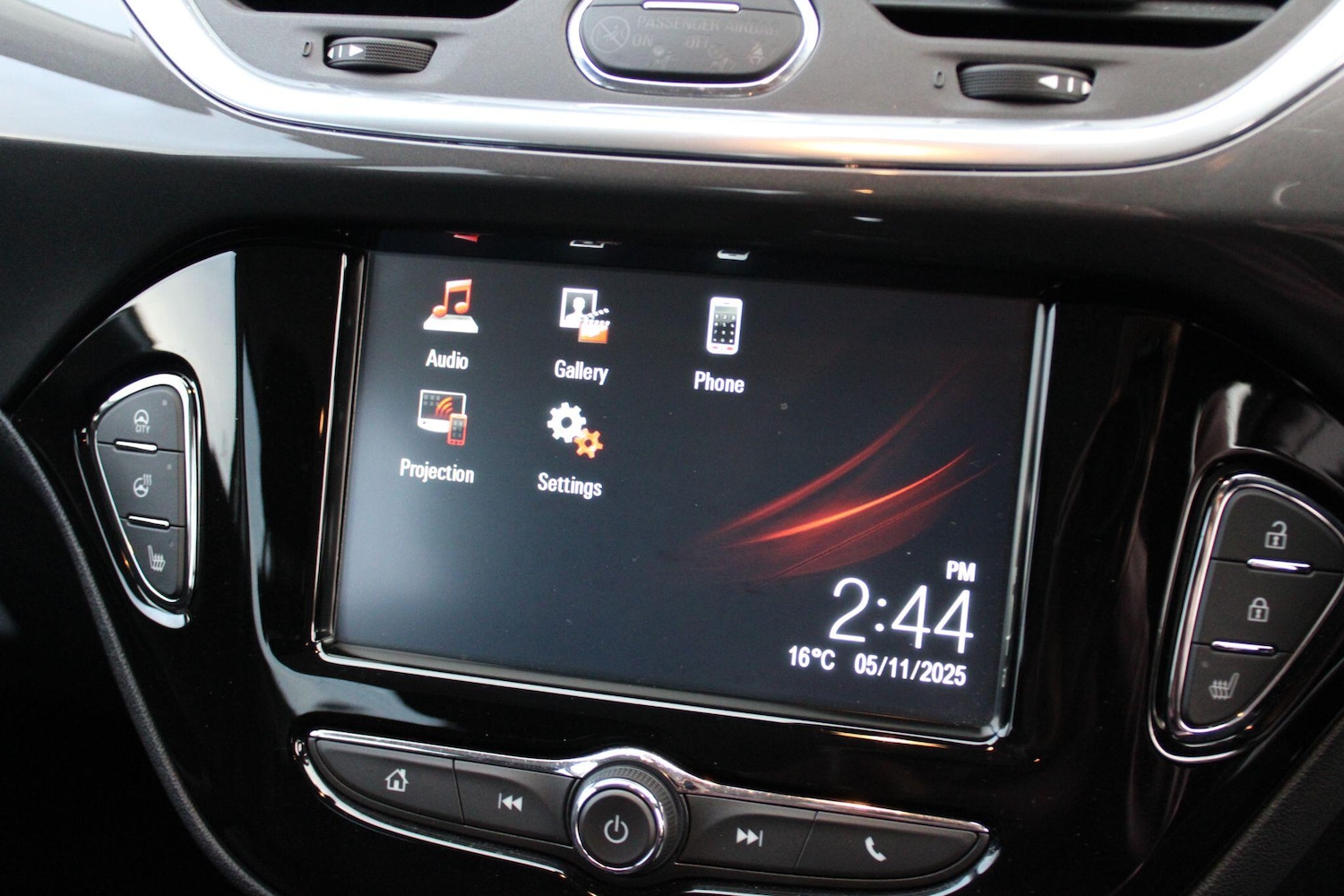 Used Vauxhall Corsa 2018 for sale - 76610212: Photo 18