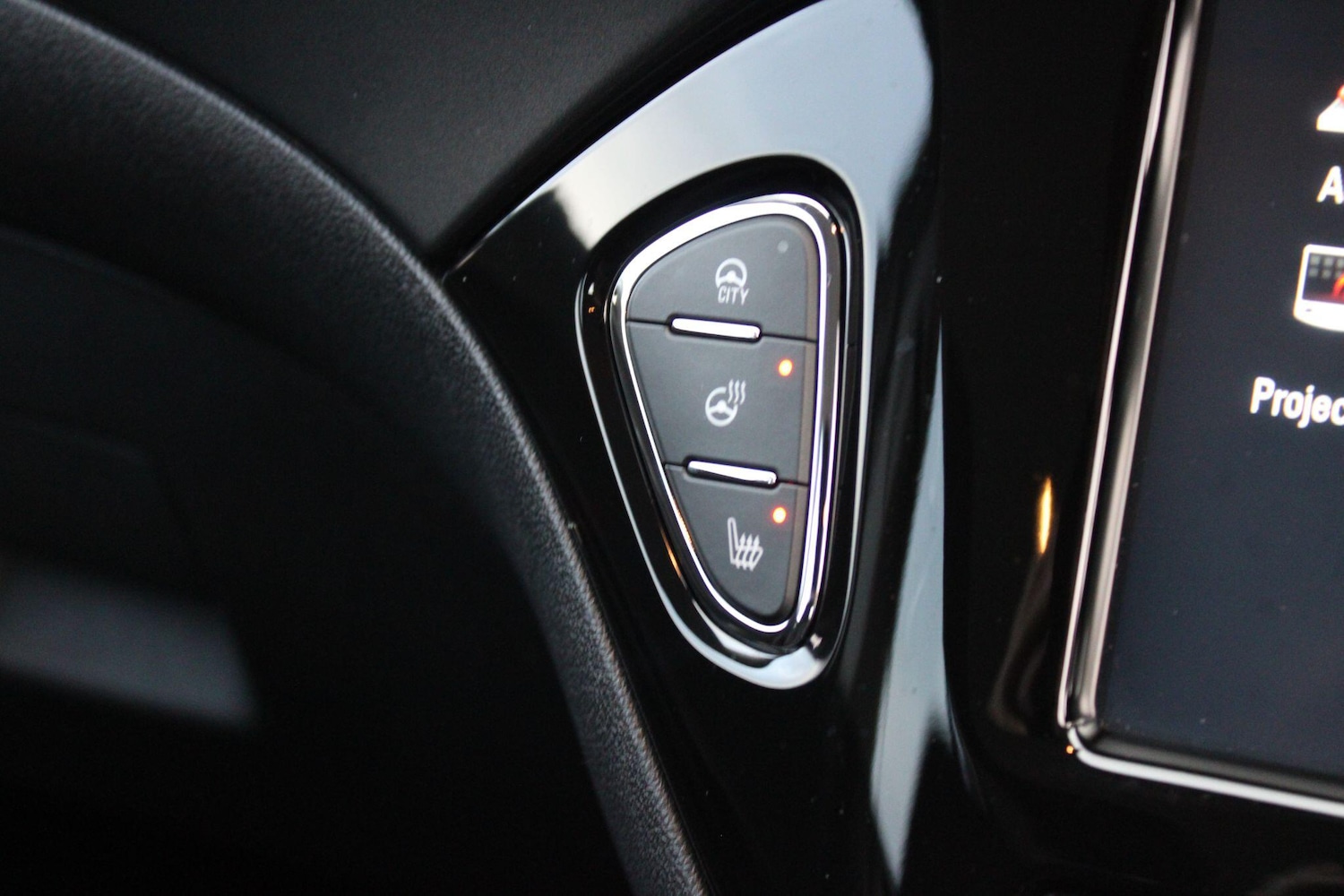 Used Vauxhall Corsa 2018 for sale - 76610212: Photo 19