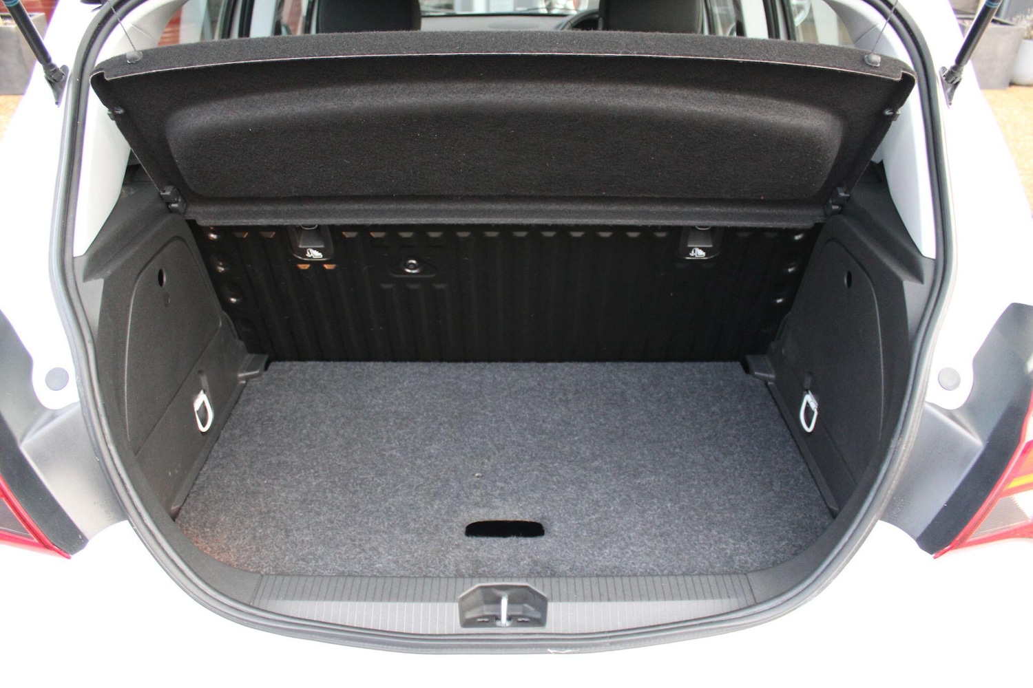 Used Vauxhall Corsa 2018 for sale - 76610212: Photo 33