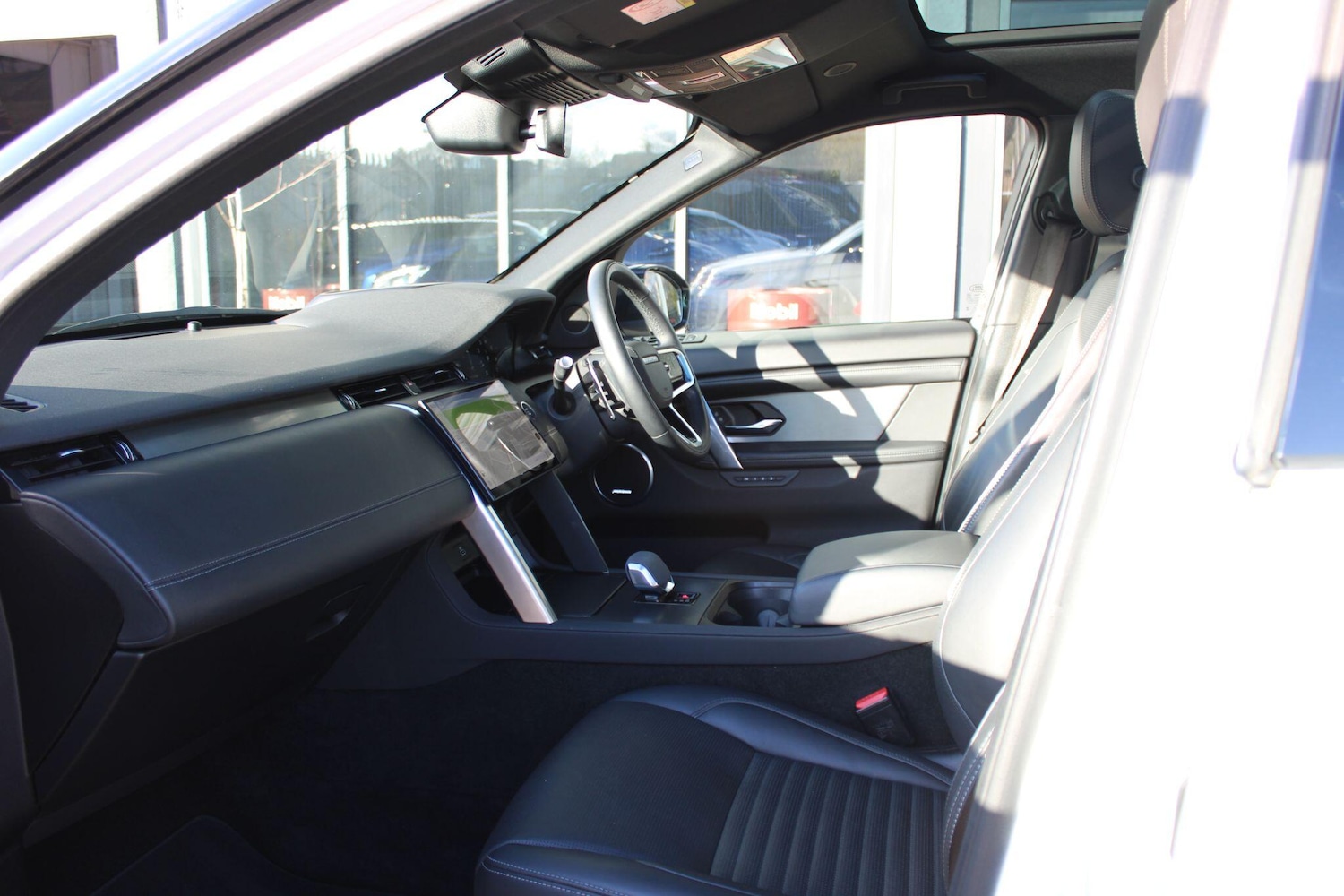 Used Land Rover Discovery Sport 2023 for sale - 76632709: Photo 12