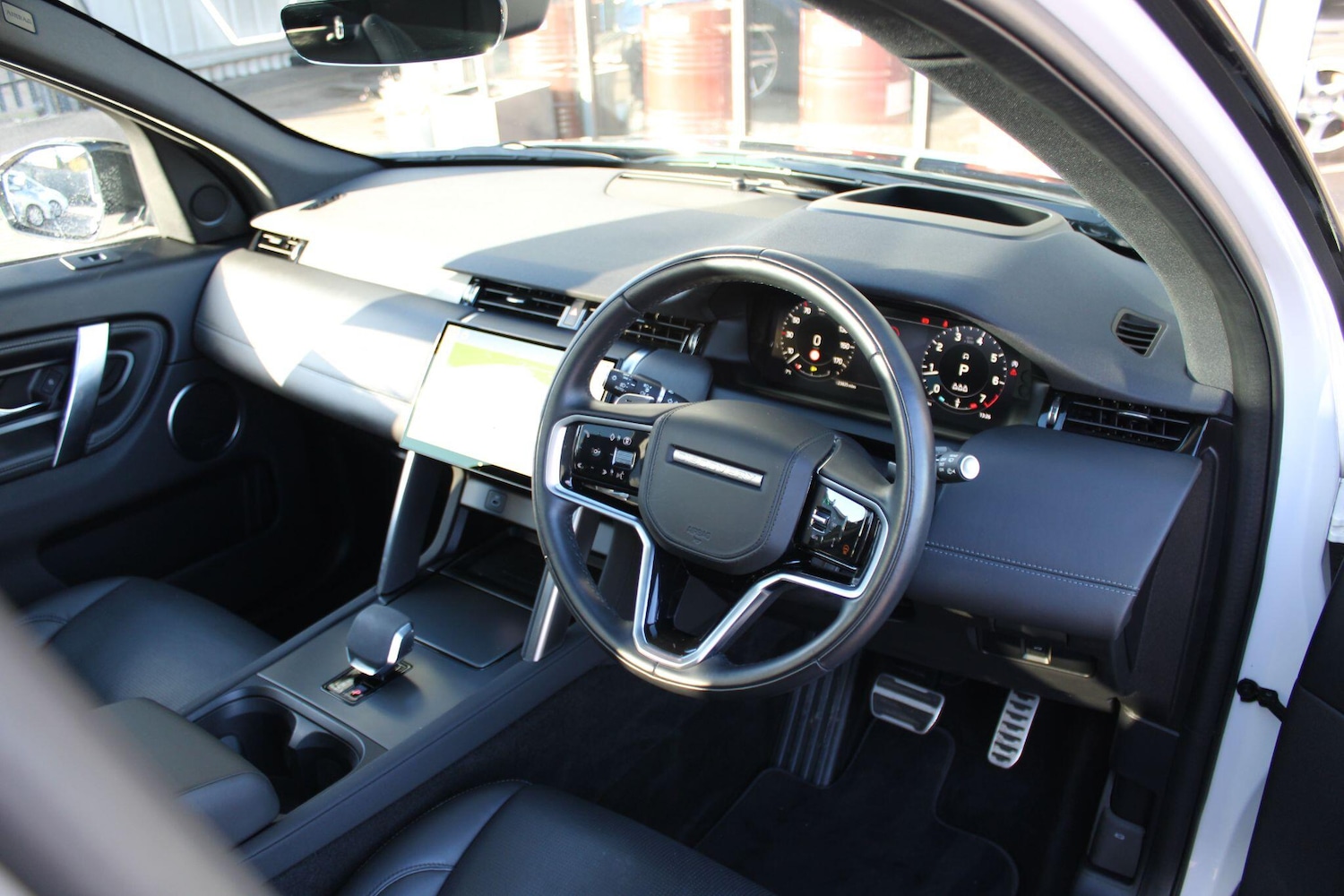 Used Land Rover Discovery Sport 2023 for sale - 76632709: Photo 16