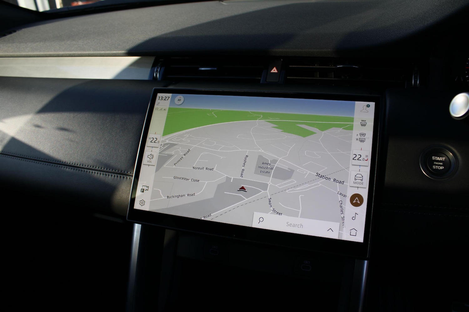 Used Land Rover Discovery Sport 2023 for sale - 76632709: Photo 18