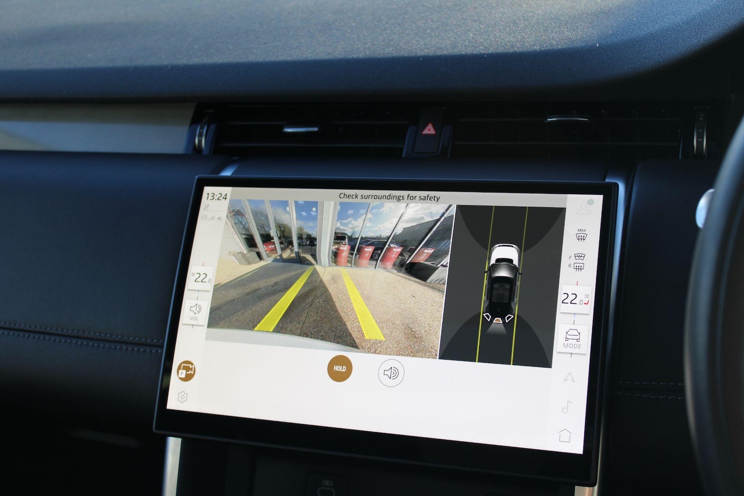 Used Land Rover Discovery Sport 2023 for sale - 76632709: Photo 19