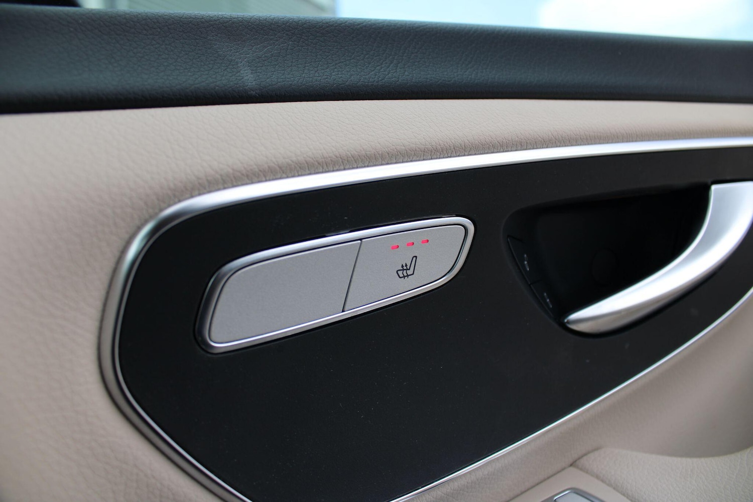 Used Mercedes-Benz V-Class 2023 for sale - 78072182: Photo 23