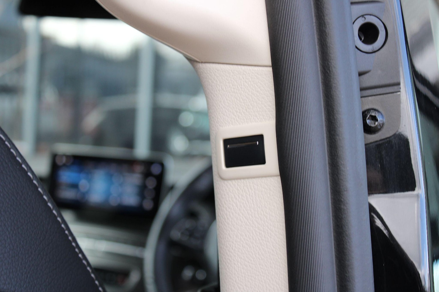 Used Mercedes-Benz V-Class 2023 for sale - 78072182: Photo 33