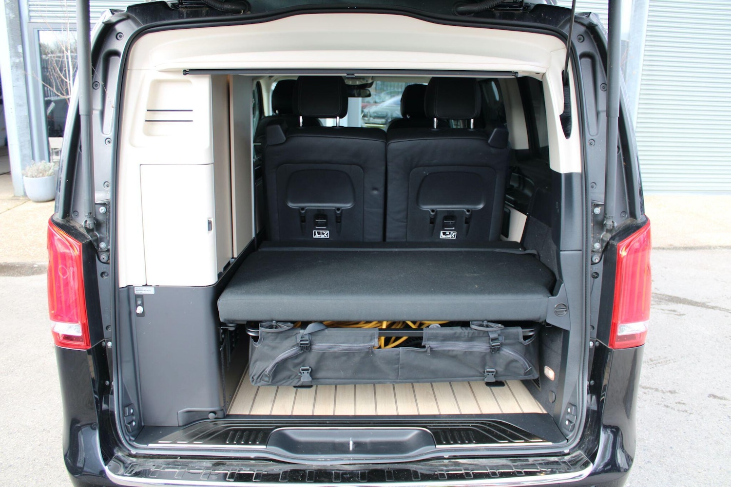 Used Mercedes-Benz V-Class 2023 for sale - 78072182: Photo 44