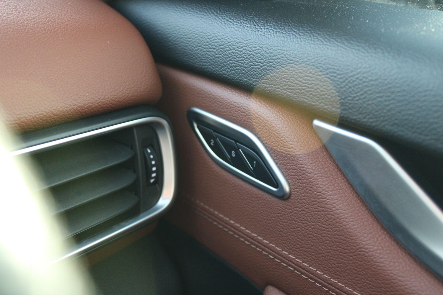 Used Maserati Levante 2019 for sale - 76935944: Photo 16