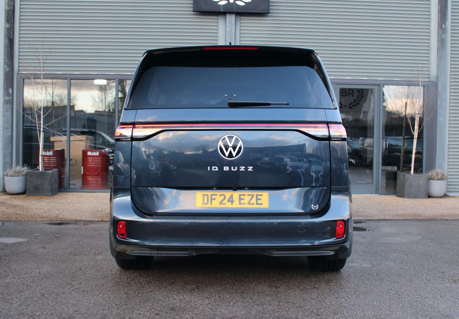 Used Volkswagen ID.Buzz for sale - 77359125: Photo 14