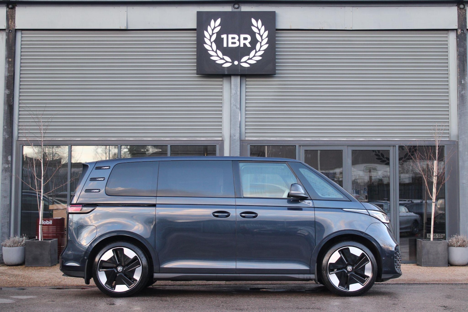 Used Volkswagen ID.Buzz for sale - 77359125: Photo 6