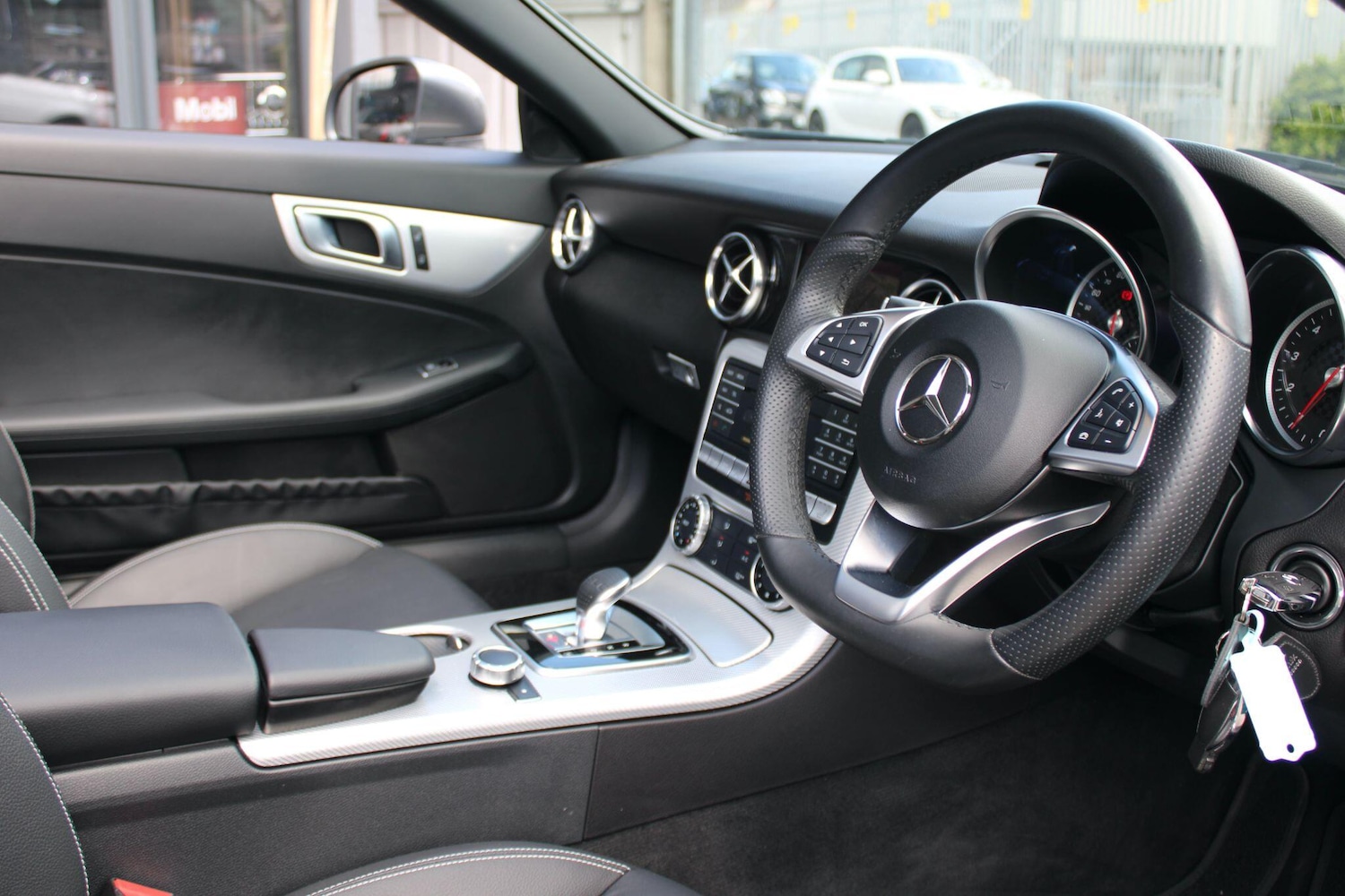 Used Mercedes-Benz SLC for sale - 76701078: Photo 10