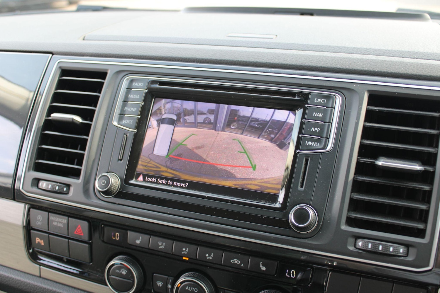 Used Volkswagen California 2017 for sale - 76610187: Photo 24